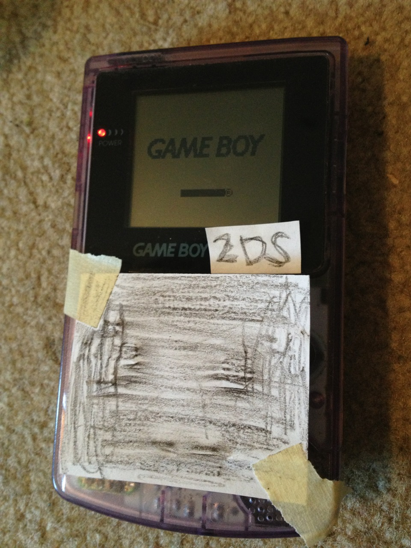 Illustration for article titled La hilarante reacción de Internet al anuncio de la Nintendo 2DS